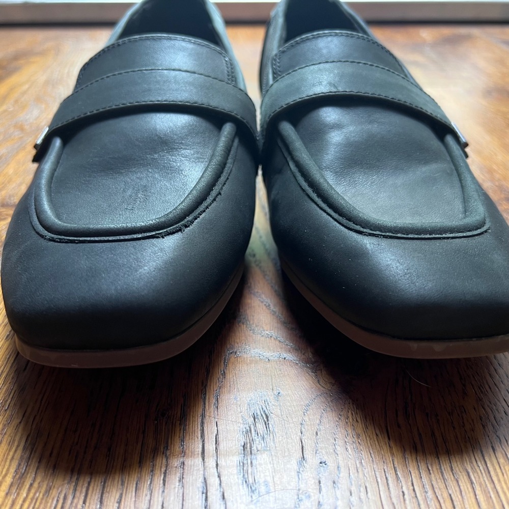TOMS Black Leather Lynette Loafer Soft Square Toe CloundBound insole NWOB